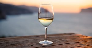 In Vino Ballestras : dénichez la pépite événementielle de Palavas en 2026